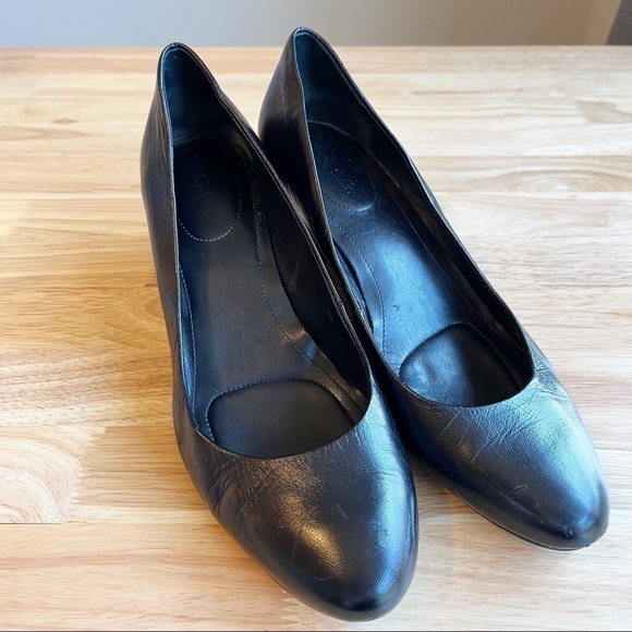 Calvin Klein Yana Black Leather Wedges - size 9.5 - Picture 12 of 12